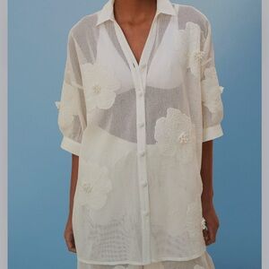 Farm Rio. Sheer White Flower Shirt. Size Large.